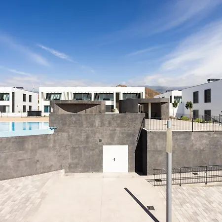 아파트 Maruxia And Pool Apartemnt *