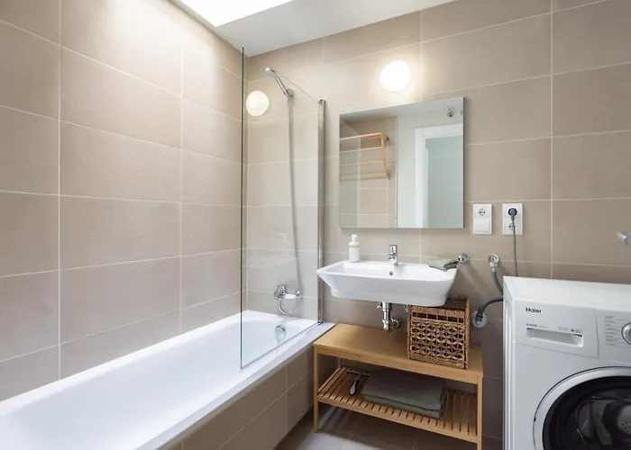 Maruxia And Pool Apartemnt 아파트 *